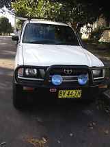 2003 toyota hilux specifications #6