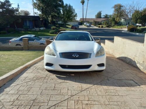 2008  G37 Coupe White RWD Automatic BASE