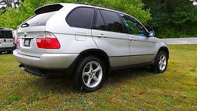 2001 BMW X5 3.0i Sport Utility 4-Door 3.0L image 2