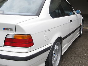 1998 BMW M3 Base Coupe 2-Door 3.2L image 2