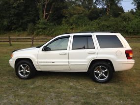 PAMPERED VERYWELL KEPT SNOW WHITE LOW MILEAGE 2002 GRAND CHEROKEE LIMITED image 2