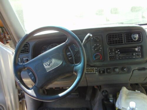 1998 Dodge Durango SLT- 4WD - V8 - 5.9 ltr. - Silver - 4 door. image 5