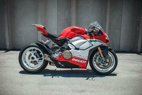 2018  Panigale V4 Speciale