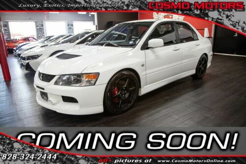 Evolution MR PACKAGE!! ALL WHEEL DRIVE!! 6-SPEED MANUAL TRANSMISSION!! ZERO LIFT