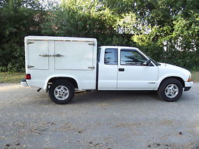 2003 Chevrolet S-10 Hot Box Food Delivery Truck 4X4