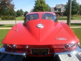 NUMBERS MATCHING STINGRAY,RIVERSIDE RED ON RED, 327/300 HP. 4-SPEED!! image 2