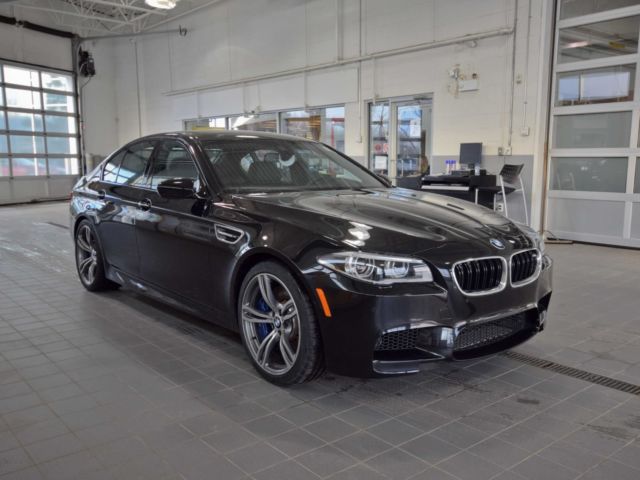 BMW: M5 Premium Package with night vision