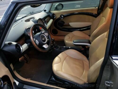 MINI Cooper S Hardtop Low Miles Clean Carfax Service History Leather Sunroof CD image 4