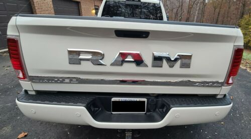 2016 Ram 3500 Crew Cab Limited Cummins with 39k miles dually image 4