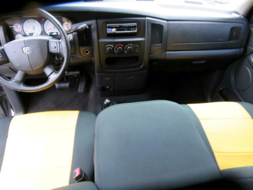 2005 Dodge Ram 2500 SLT Quad Cab Short Bed 4WD image 8