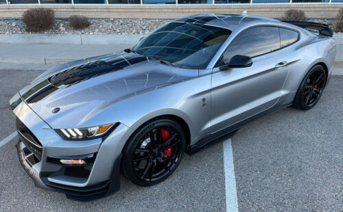 2020 Ford Mustang Coupe image 3