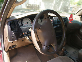 2004 Toyota Tacoma Dual Crew Cab Pickup 4-Door 3.4L image 7