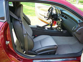2010 Chevrolet Camaro SS Coupe 2-Door 6.2L image 8