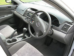 2003 Toyota Camry image 1