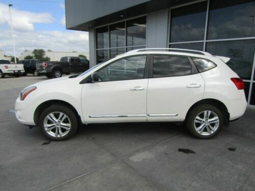 2015 Nissan Rogue Select, Pearl White with 32039 Miles available now! image 3