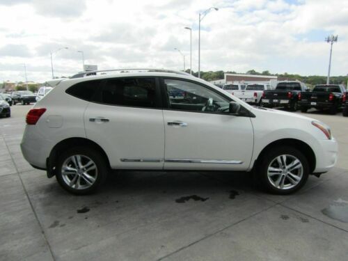 2015 Nissan Rogue Select, Pearl White with 32039 Miles available now! image 7