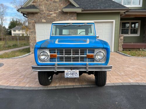 1974 Ford Bronco SUV Blue 4WD Automatic image 1