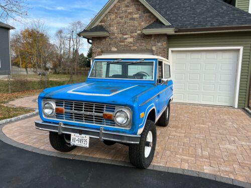 1974 Ford Bronco SUV Blue 4WD Automatic image 4