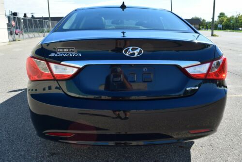 2012 Hyundai Sonata Limited 2.4L/I-4/Leather/Panoramic/Camera/Navigation/CD/17