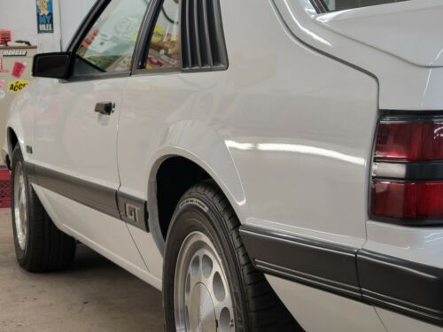 1986 ford mustang gt 5.0 image 4