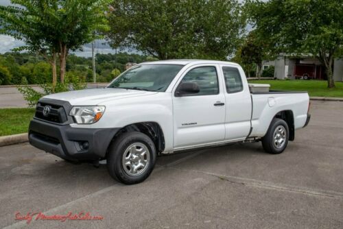2014  Tacoma Access Cab ONE OWNER 2.7L I4 Automatic Engine CLEAN CARFAX