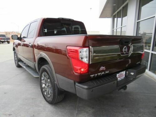 2017 Nissan Titan Crew Cab, Copper with 42721 Miles available now! image 4