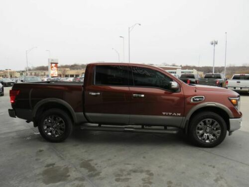 2017 Nissan Titan Crew Cab, Copper with 42721 Miles available now! image 7