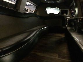 2004 Ford Excursion Limo, Limousine 140