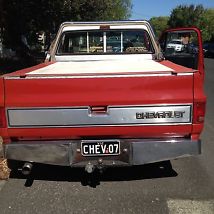 Chevrolet 1977 C10 Utility Red  image 1