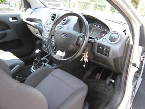 Ford Fiesta 1.6 TDCi Zetec S 2008 Silver Metallic 57500 miles - Lady Owner image 8