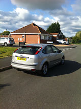 Ford Focus Zetec Climate 1.6 16V 5 door 2007, Tax and MOT image 3