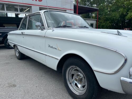 1961 Ford Falcon Coupe White RWD Automatic Gold image 4