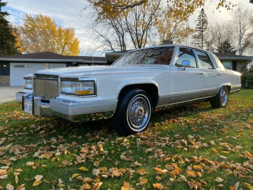 Beautiful 1991 Cadillac Brougham D Elegance 5.7L Gold Package!