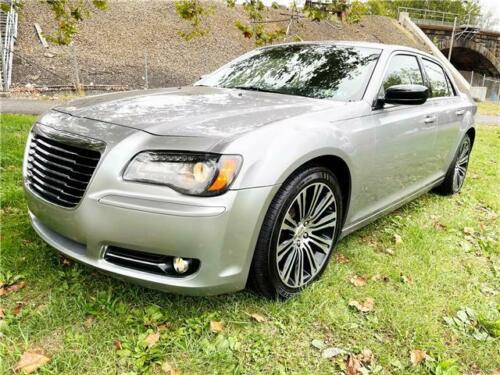 2013 Chrysler 300 S LUXURY PREMIUM SEDAN ! JUST SERVICED! ONLY ONE OWNER! image 7