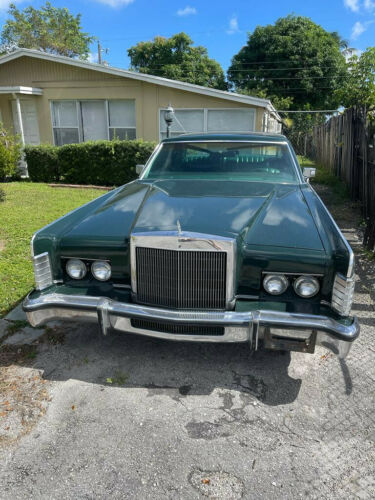 1978 Lincoln Continental green on green in excellent condition