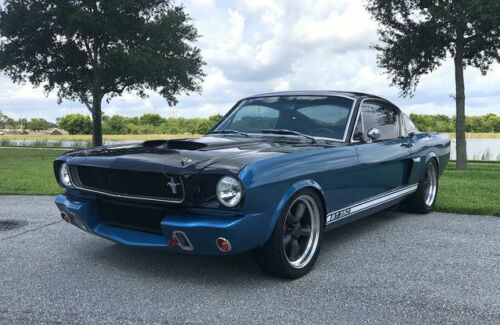 1965 Ford Mustang GT350 1650 Miles Blue image 4