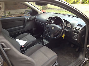 Holden Astra SRi (2003) 3D Hatchback 5 SP Manual (2.2L - Multi Point F/INJ) 5... image 3