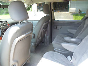 2006 Chrysler Town & Country Minivan LOW MILES - Clean Title image 7