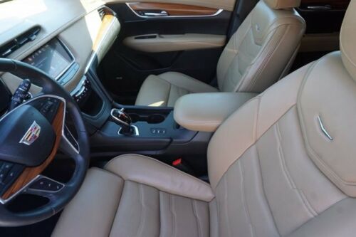 2017 Cadillac XT5 Platinum AWD 42584 Miles Crystal White Tricoat Sport Utility G image 6