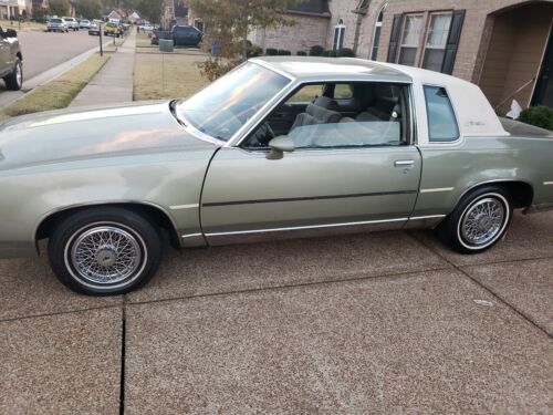 1985 Oldsmobile Cutlass Supreme Coupe Green RWD Automatic BROUGHAM image 4