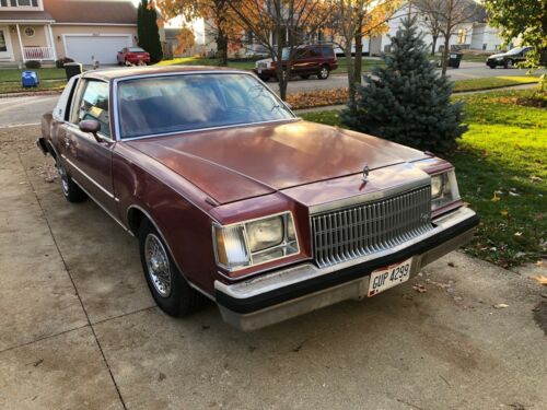 1979 Buick Regal 3.8 Coupe Red RWD Automatic image 5