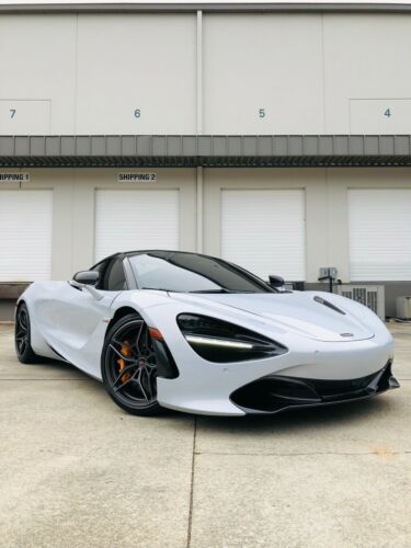 2018 McLaren 720S Performance Muriwai White image 4