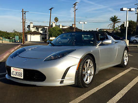 Tesla 2011 Roadster Sport 2.5 -- 38k miles -- Excellent Condition, Silver