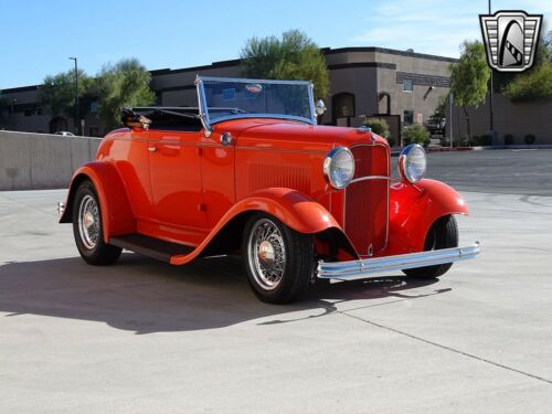 Hugger Orange 1932 Ford Roadster Steel Body, Rumble Seat 350 CID V8 4 Speed Auto image 8