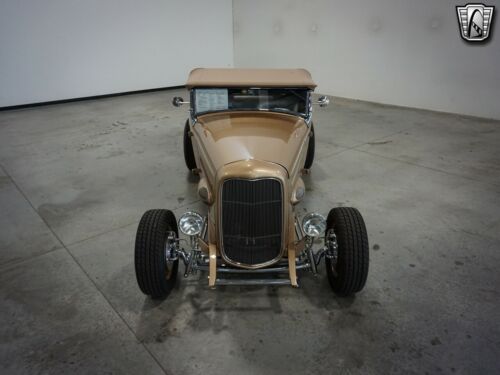Gold 1932 Ford Hi-Boy Coupe 2.4 Liter Turbocharged Eco5 Speed Manual Available image 2