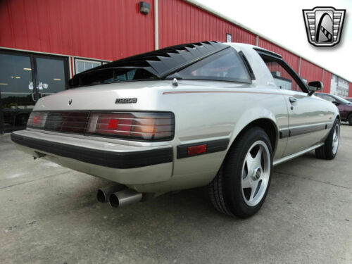 Chateau Silver 1983 Mazda RX7 Coupe 12A 1.2L Rotary 4BL 5 Speed Manual Available image 7