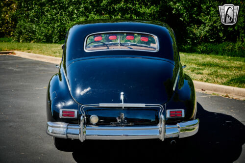 Black 1947 Packard Clipper356 CID Straight8 3 Speed Manual Available Now! image 4