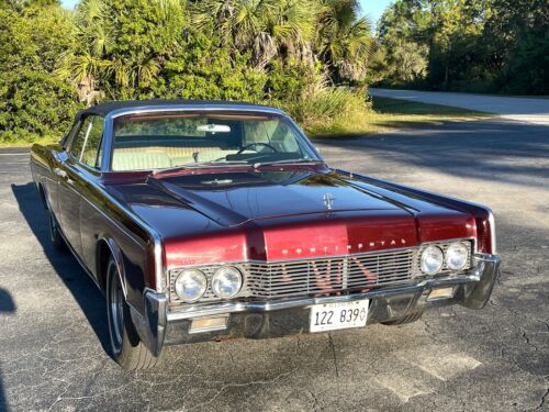 1966 Lincoln Continental convertible image 5