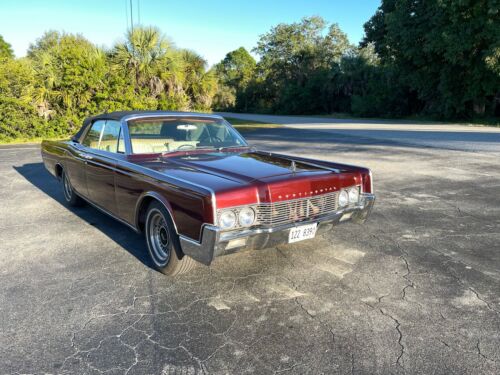 1966 Lincoln Continental convertible image 7