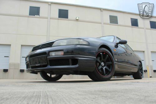 Gray 1995 Nissan Skyline2.5L I-6 5 speed Manual Available Now! image 2